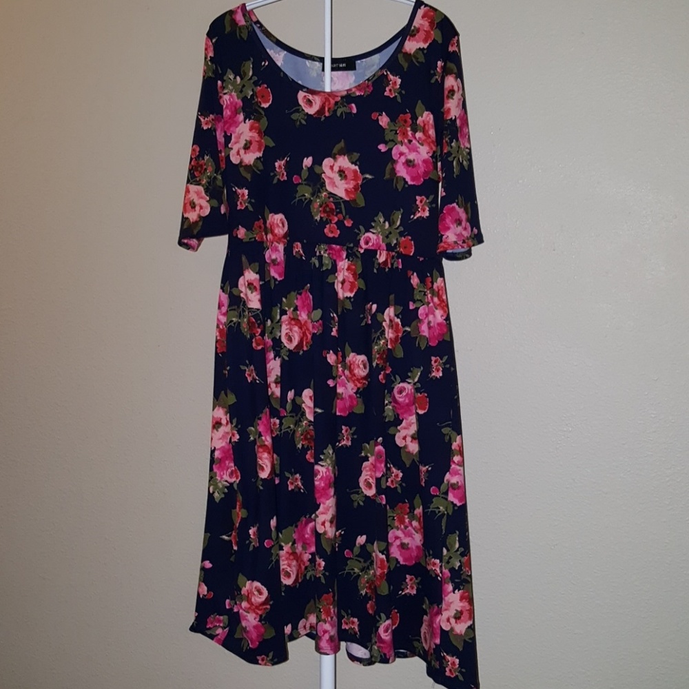 NWT Navy Floral Midi Dress